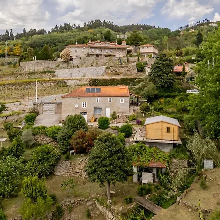 Abrigo Dos Maias - A Soulful Retreat In By Hostwise Baião