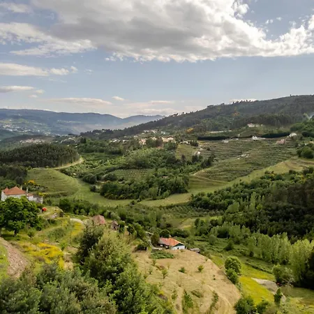 Abrigo Dos Maias - A Soulful Retreat In By Hostwise