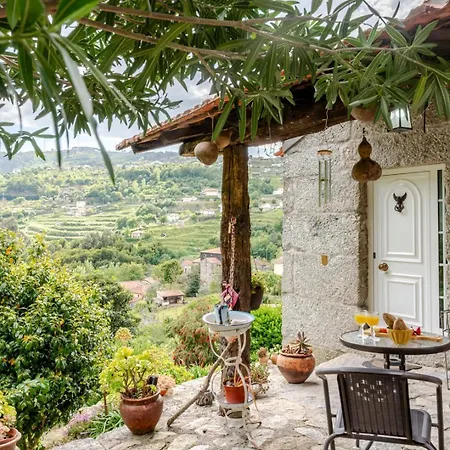 Abrigo Dos Maias - A Soulful Retreat In By Hostwise Vakantiehuis