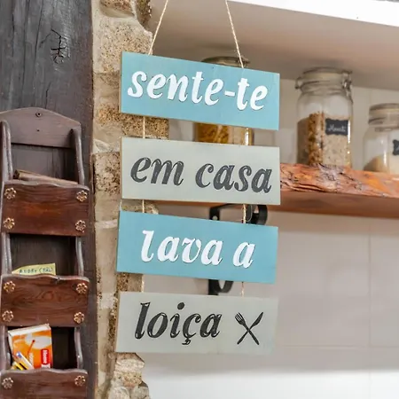 Abrigo Dos Maias - A Soulful Retreat In By Hostwise Baiao