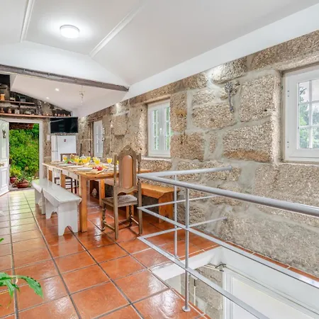 Holiday home Abrigo Dos Maias - A Soulful Retreat In By Hostwise