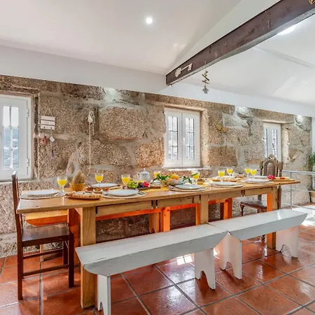 Vakantiehuis Abrigo Dos Maias - A Soulful Retreat In By Hostwise Baião