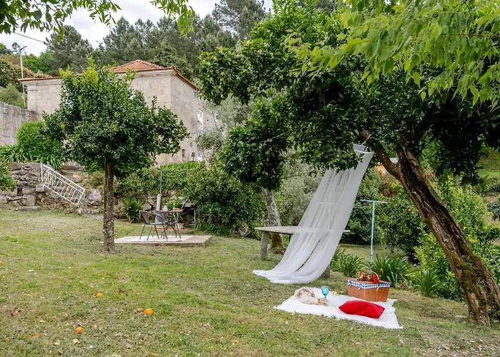 Abrigo Dos Maias - A Soulful Retreat In By Hostwise * Baião