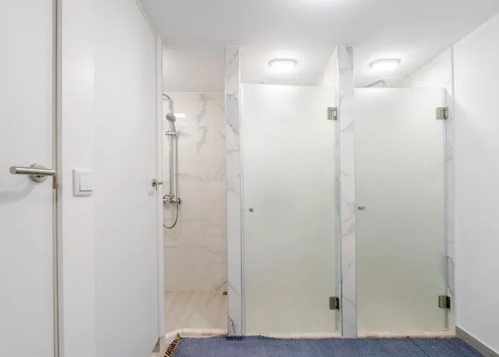 Abrigo Dos Maias - A Soulful Retreat In By Hostwise Nyaraló