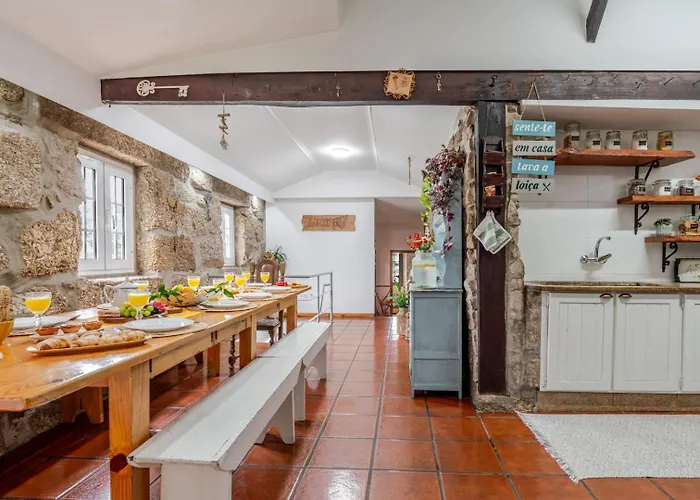 Nyaraló Abrigo Dos Maias - A Soulful Retreat In By Hostwise Baião