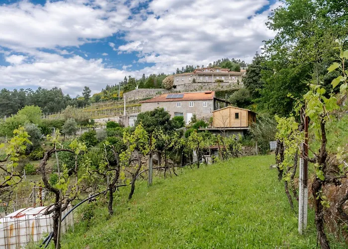 Nyaraló Abrigo Dos Maias - A Soulful Retreat In By Hostwise Baião