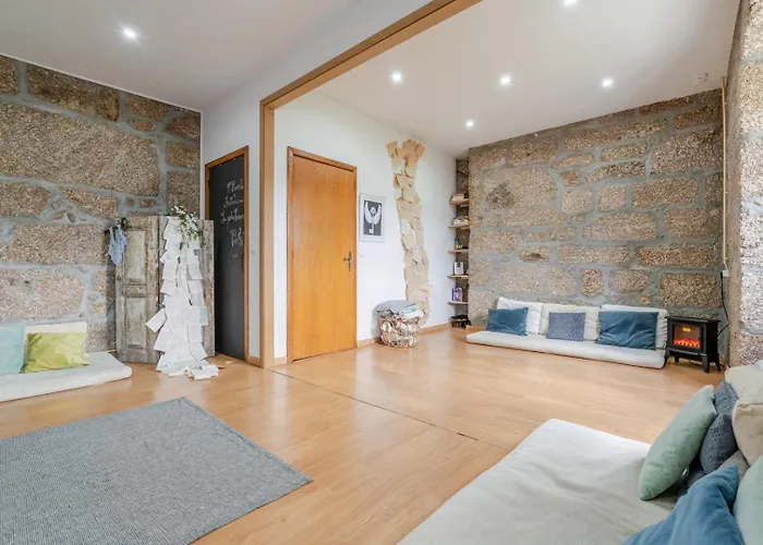 Nyaraló Abrigo Dos Maias - A Soulful Retreat In By Hostwise Baião