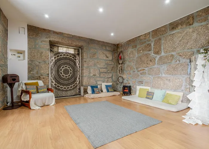 Abrigo Dos Maias - A Soulful Retreat In By Hostwise * Baião